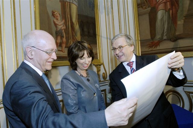 Mrs Graessle, Prof Fatio (Geneva) President VdL